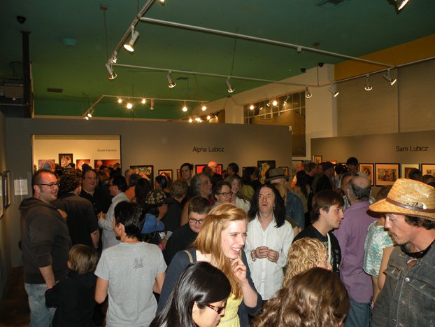 La Luz de Jesus Gallery