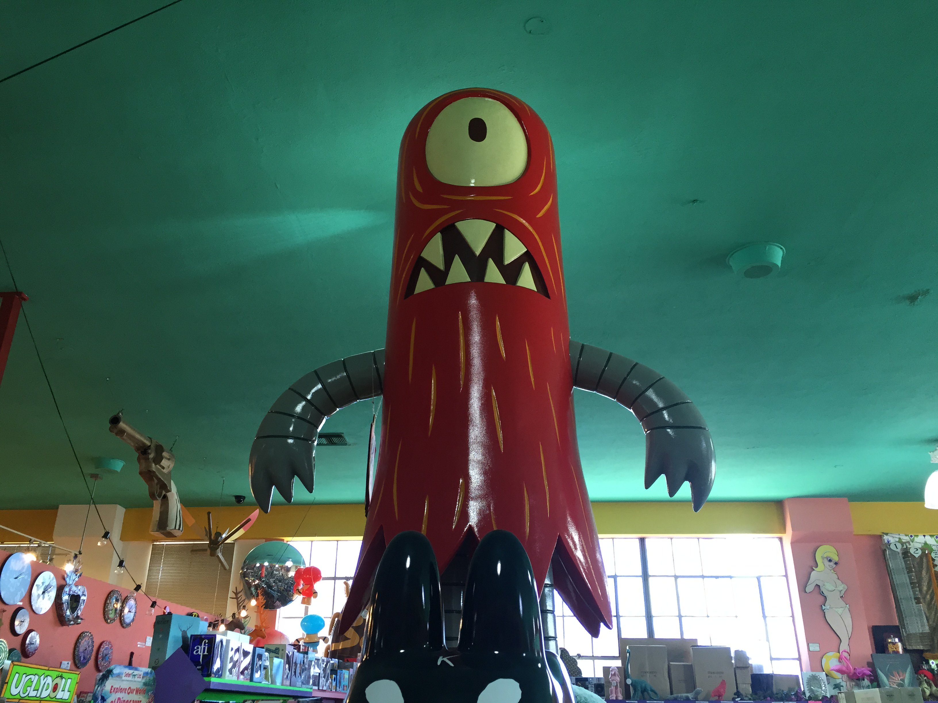 La Luz de Jesus Gallery