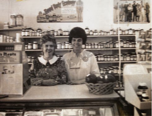 LASSENS | NATURAL FOODS & VITAMINS